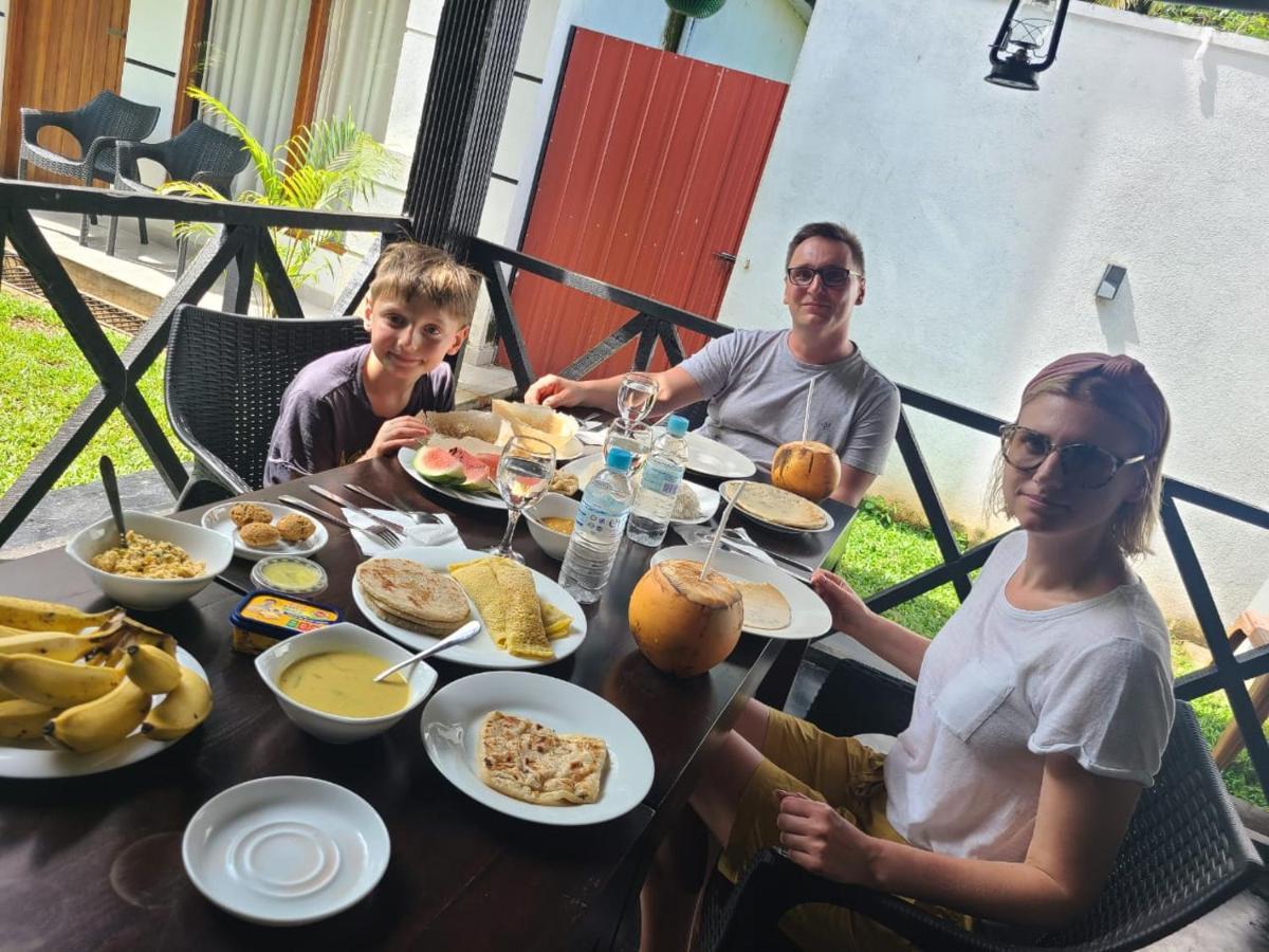 Elephant Park Family Bungalow Udawalawe Εξωτερικό φωτογραφία